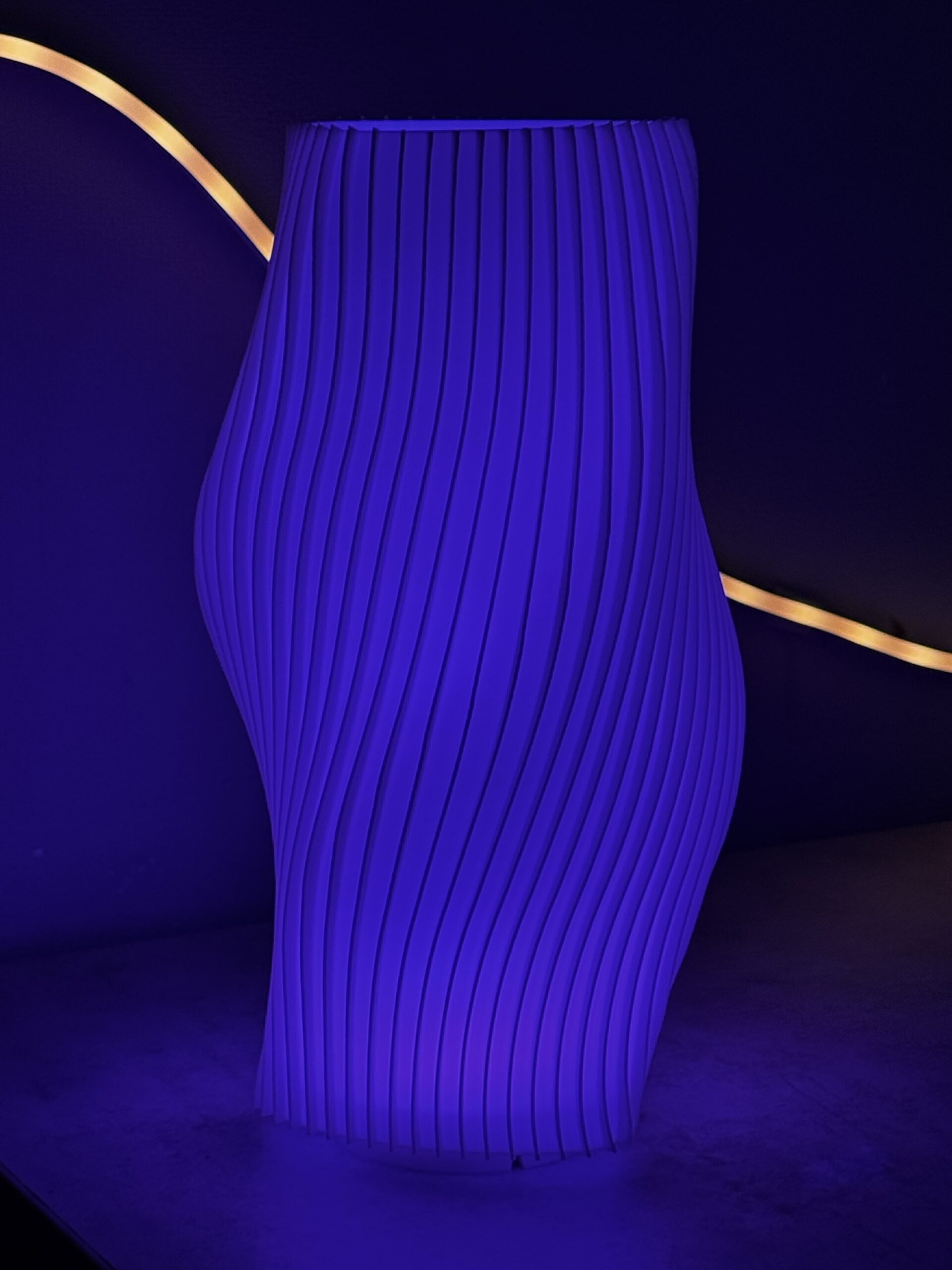 Designerska Lampa LED RGB | Spiral Twist - obrazek 3